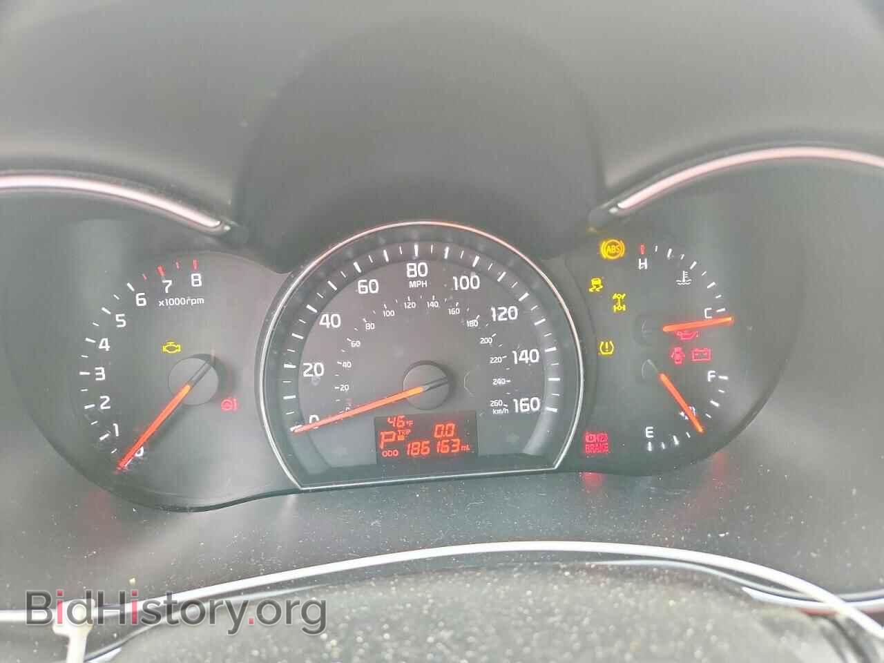 2015 KIA SORENTO - VIN: 5XYKTCA68FG654042 - Фото 9