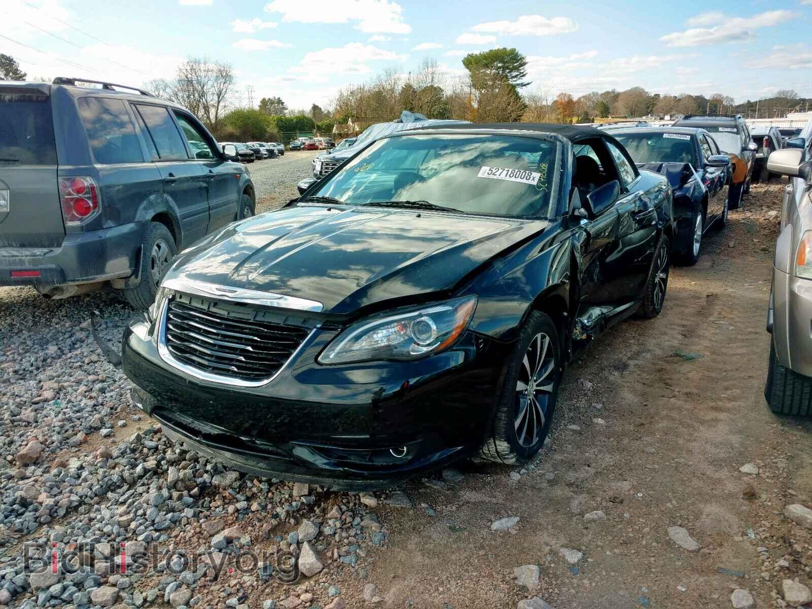 2011 CHRYSLER 200 - VIN: 1C3BC8EG2BN567471 - Фото 2
