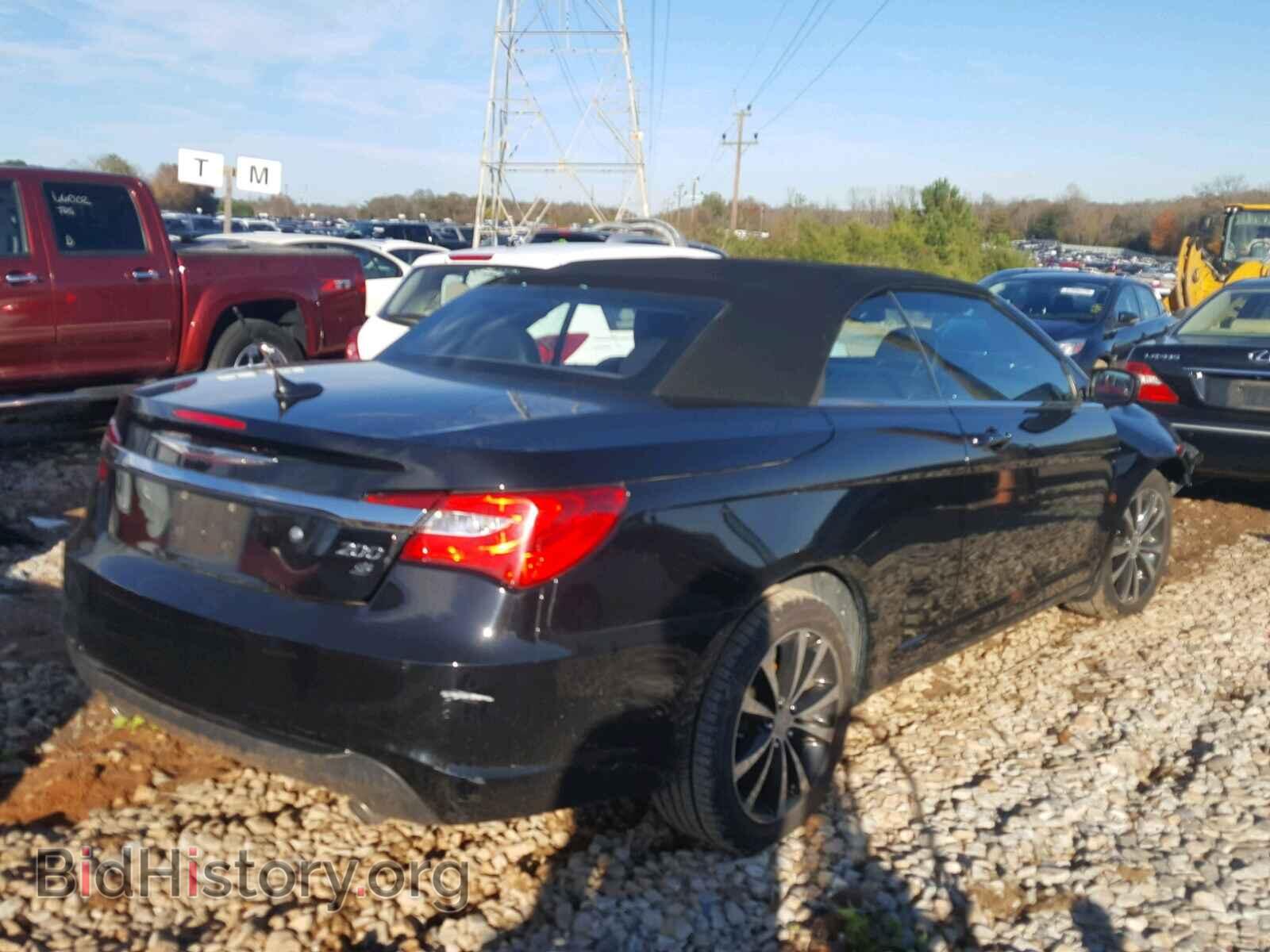 2011 CHRYSLER 200 - VIN: 1C3BC8EG2BN567471 - Фото 4