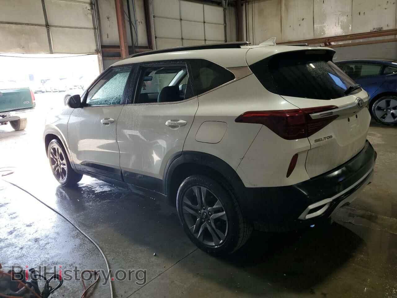 2021 KIA SELTOS - VIN: KNDEU2AA1M7157658 - Фото 2