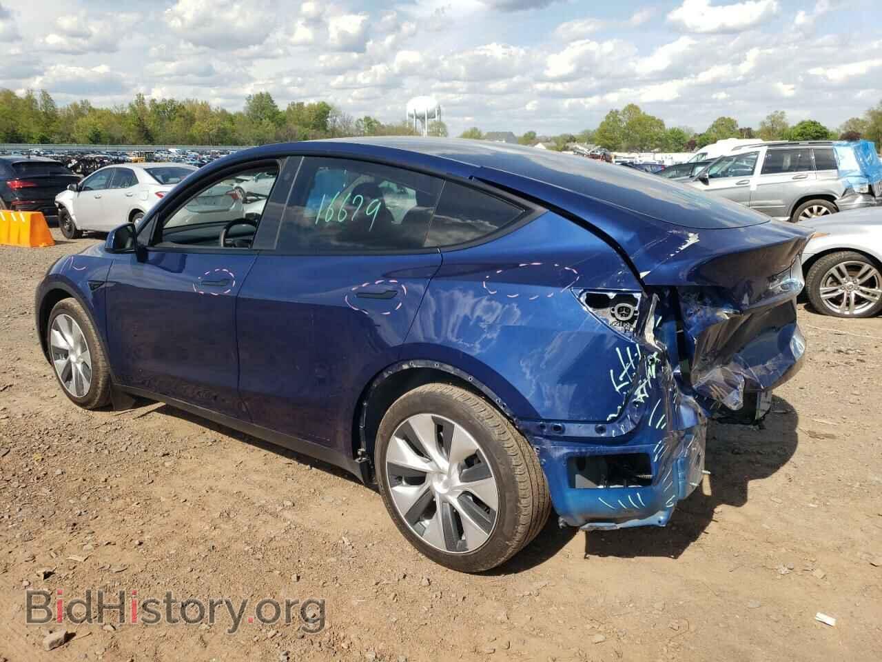 2022 TESLA MODEL Y - VIN: 7SAYGAEE8NF363831 - Photo 2