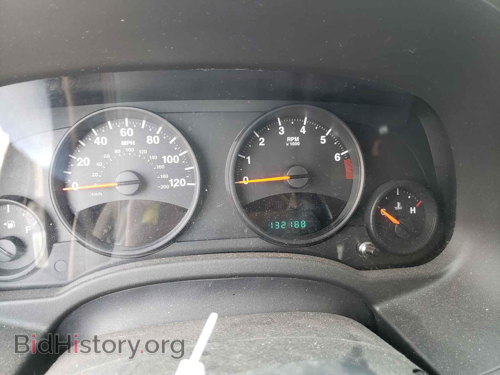 2012 JEEP COMPASS - VIN: 1C4NJDEB3CD705831 - Photo 8