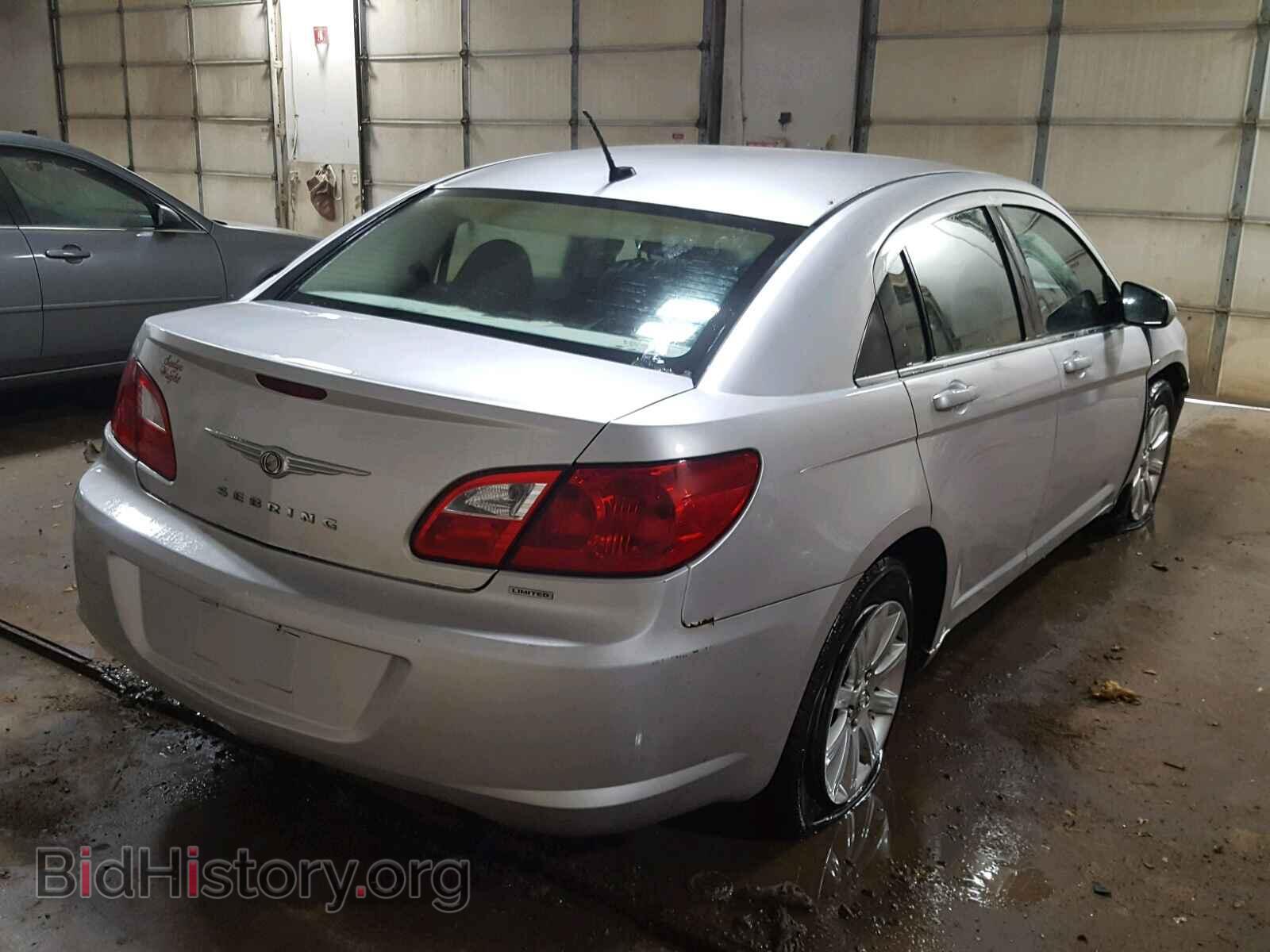 2010 CHRYSLER SEBRING - VIN: 1C3CC5FB4AN192865 - Фото 4