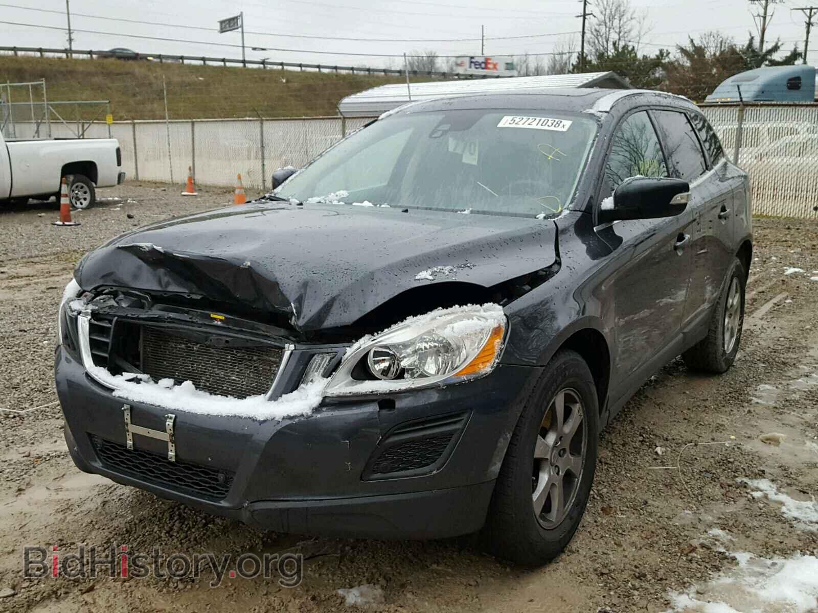2011 VOLVO XC60 - VIN: YV4940DZ2B2217073 - Фото 2