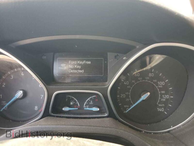 2017 Ford FOCUS (VIN 1FADP3N27HL287250) — фото 9 из 12