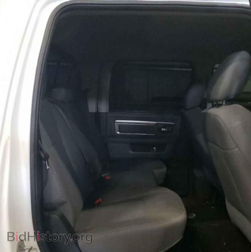 2017 RAM All Models - VIN: 3C6UR5DL0HG756127 - Photo 10