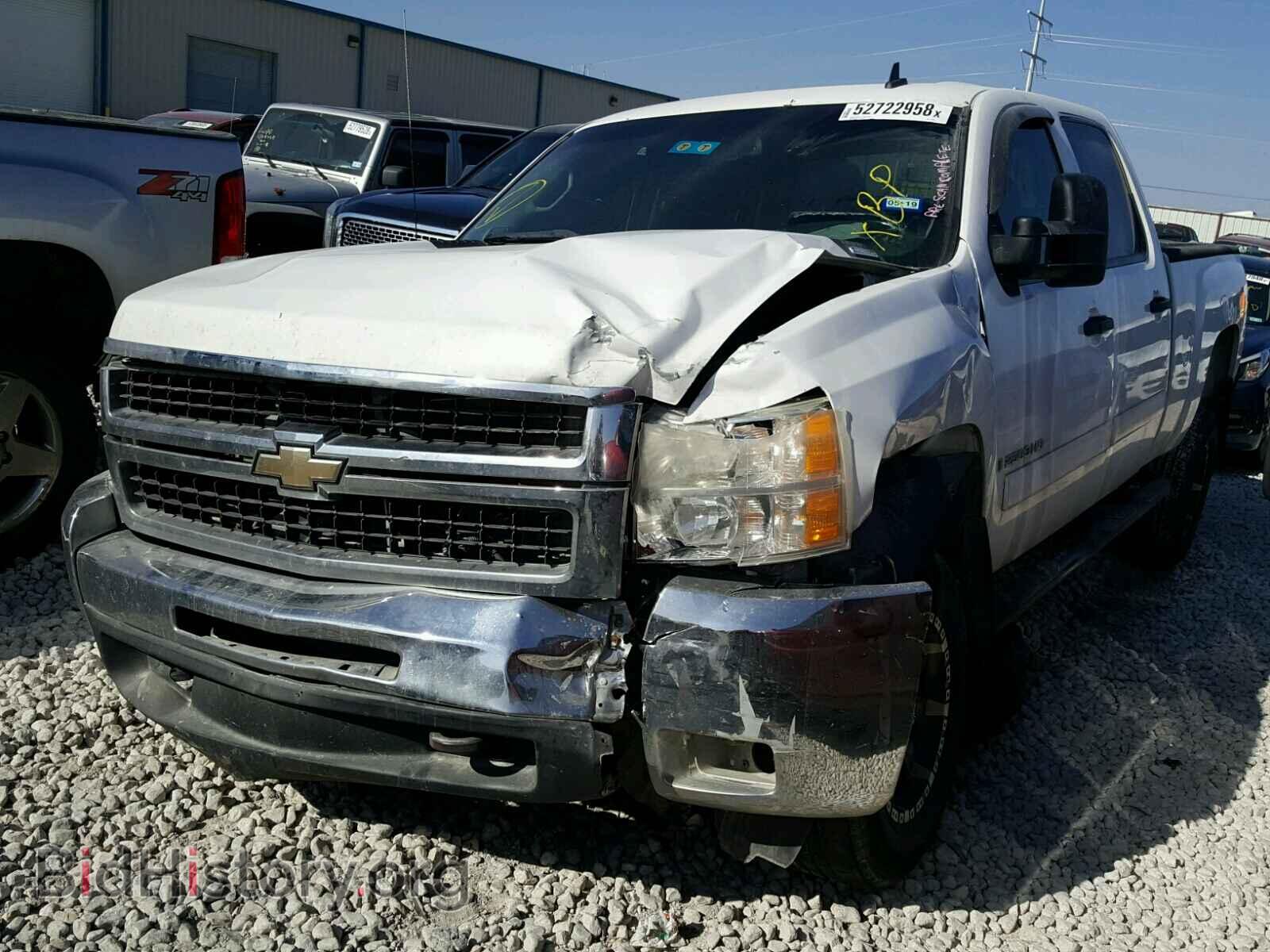 2007 CHEVROLET SILVERADO - VIN: 1GCHC23687F516281 - Фото 2