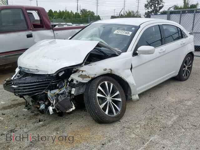 2012 CHRYSLER 200 - VIN: 1C3CCBHG0CN121561 - Photo 2