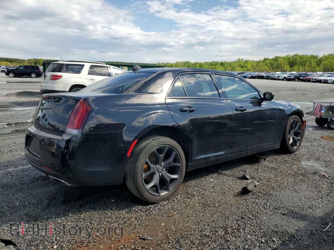 2021 CHRYSLER 300 - VIN: 2C3CCAAG3MH640652 - Фото 3