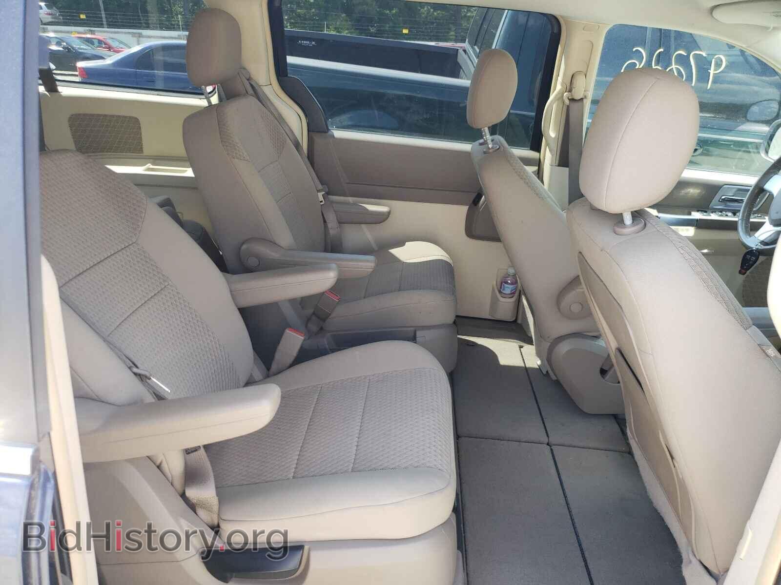2008 CHRYSLER MINIVAN - VIN: 2A8HR54P38R834836 - Фото 6