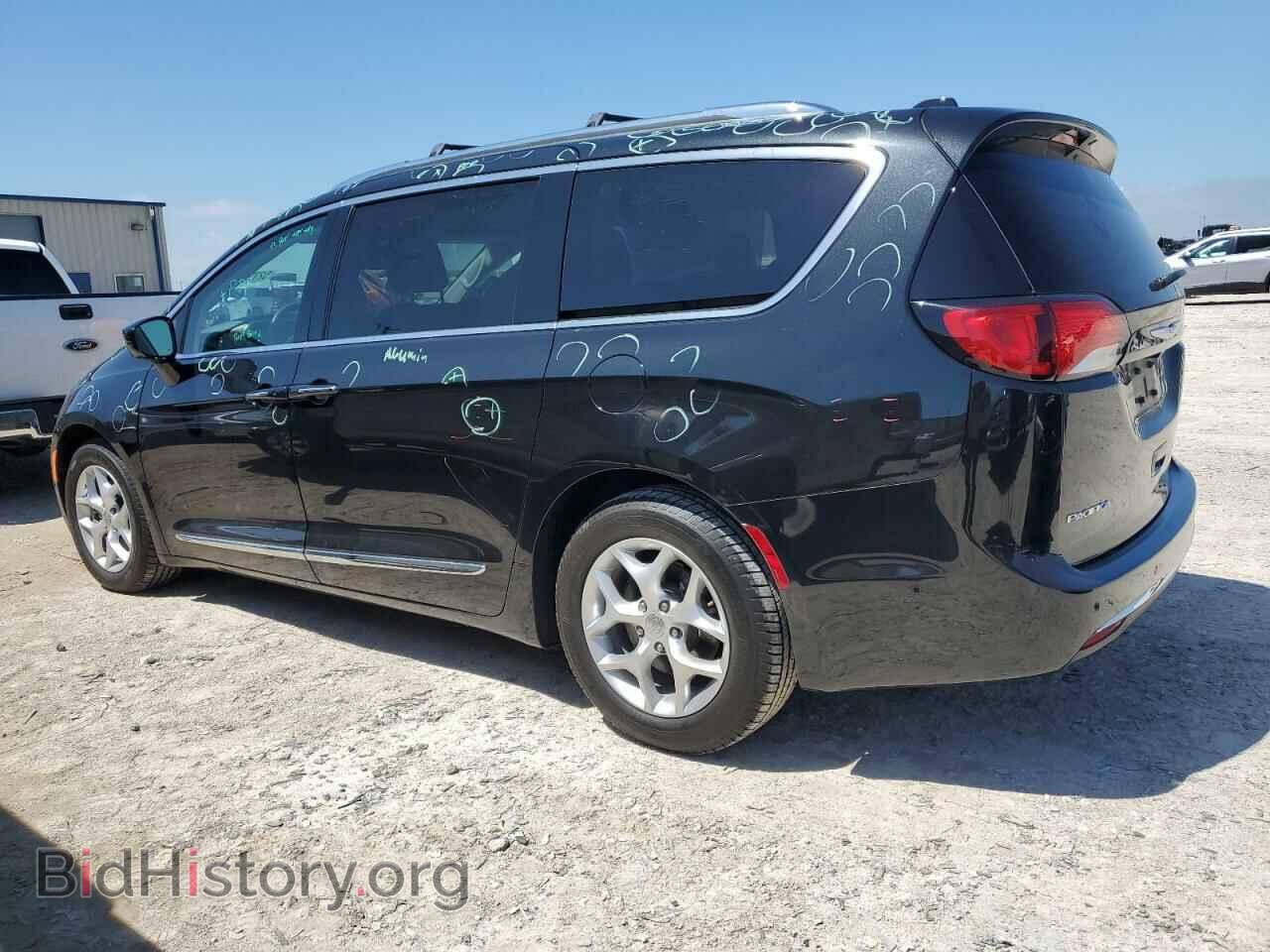 2018 CHRYSLER PACIFICA - VIN: 2C4RC1EG5JR167066 - Photo 2