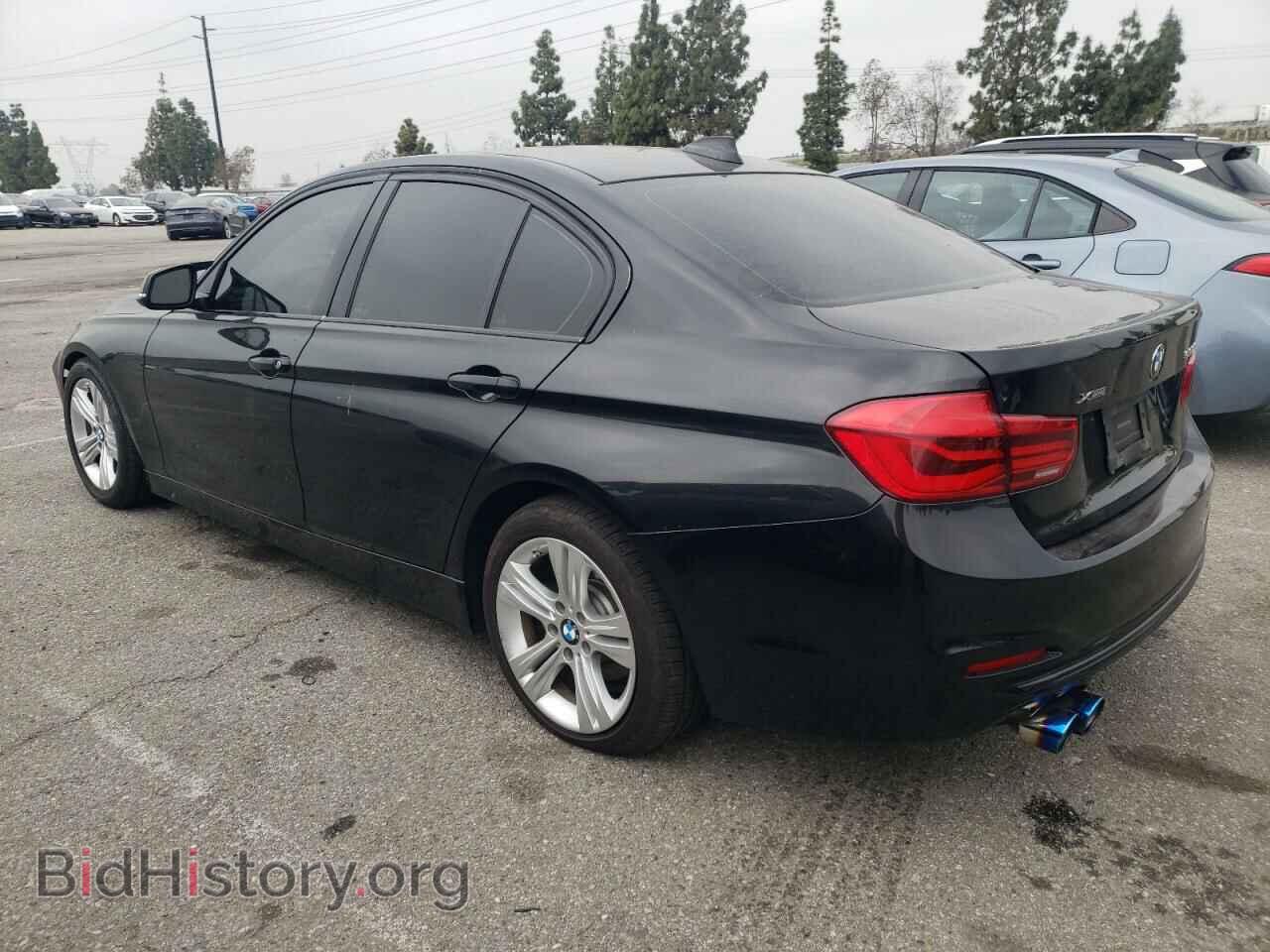 2017 BMW 3 SERIES - VIN: WBA8D9G37HNU62207 - Фото 2