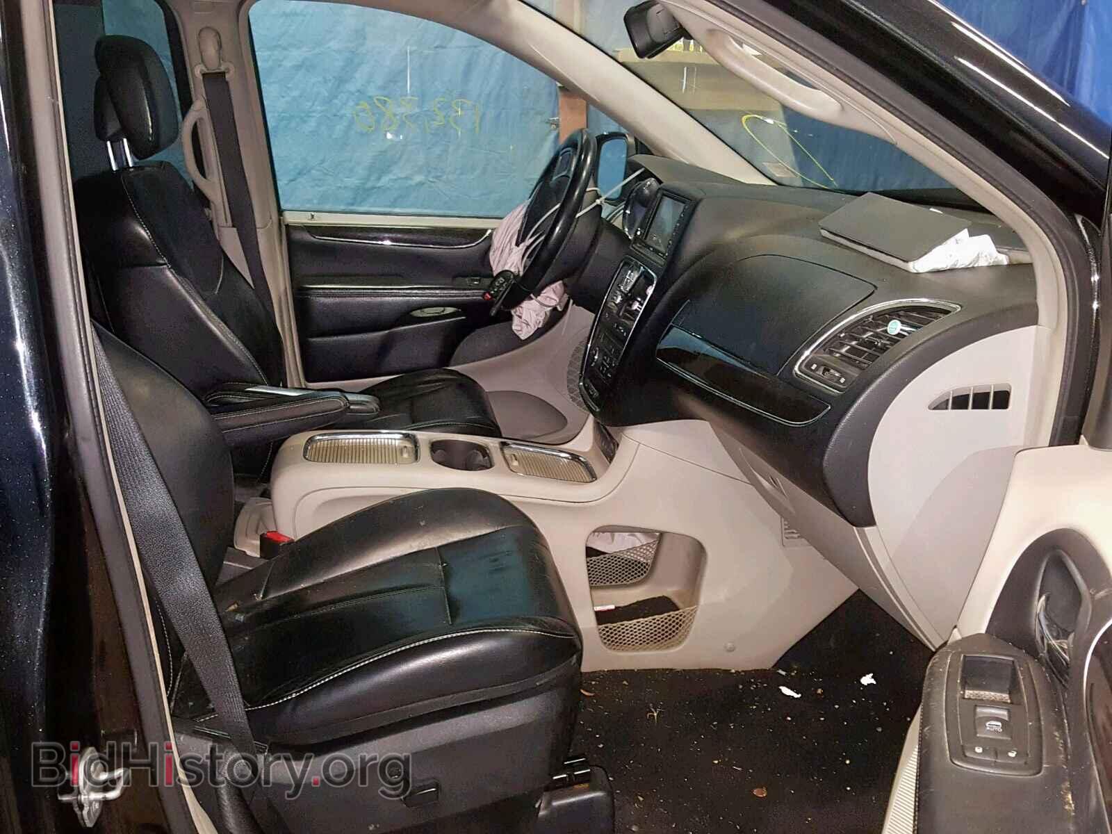 2011 CHRYSLER TOWN & COU - VIN: 2A4RR6DG3BR744945 - Фото 5