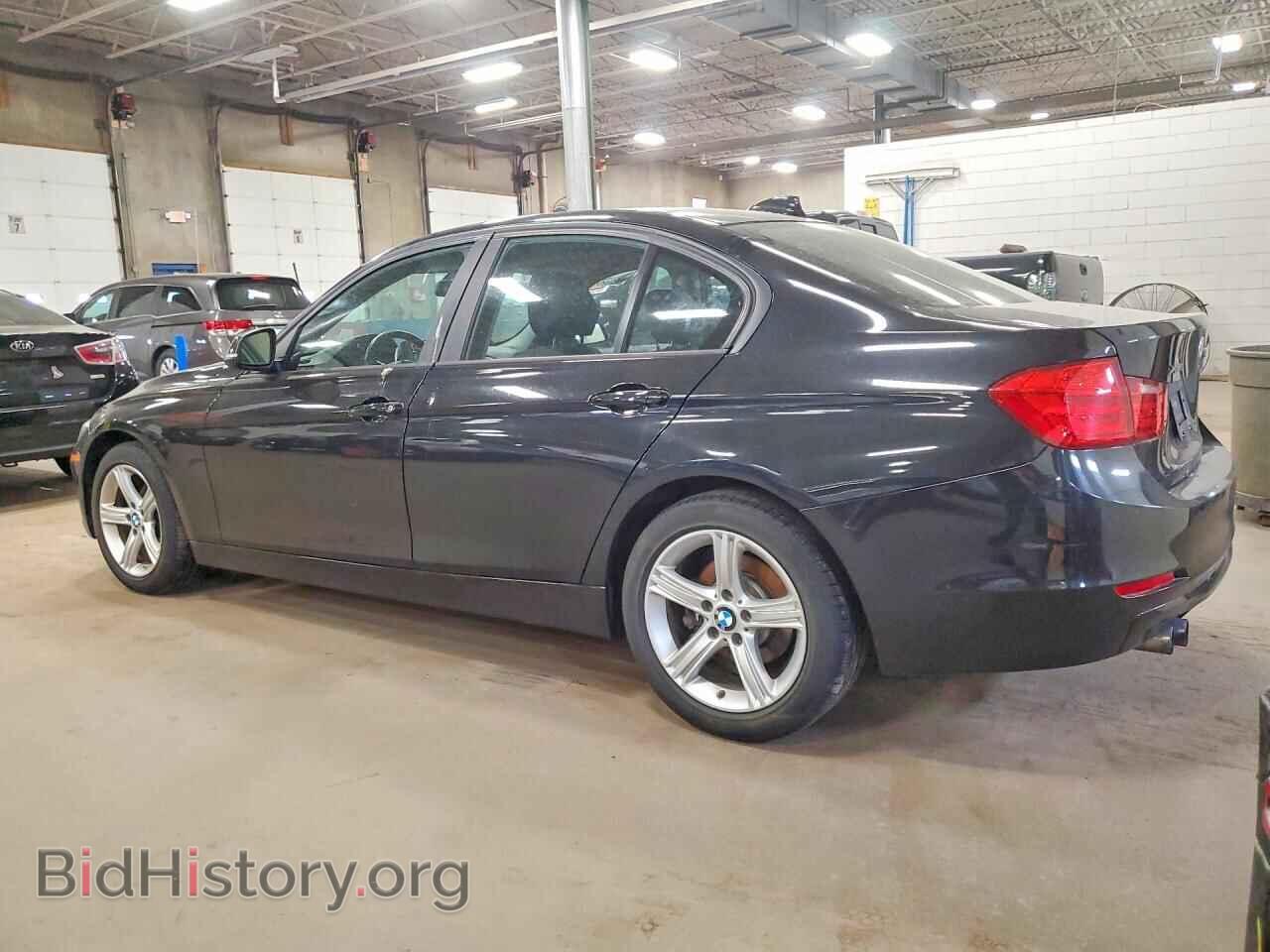 2013 BMW 3 SERIES - VIN: WBA3B3C51DJ976205 - Фото 2