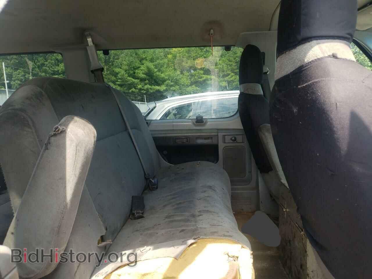 2010 FORD ECONOLINE - VIN: 1FBSS3BL6ADA82973 - Photo 6