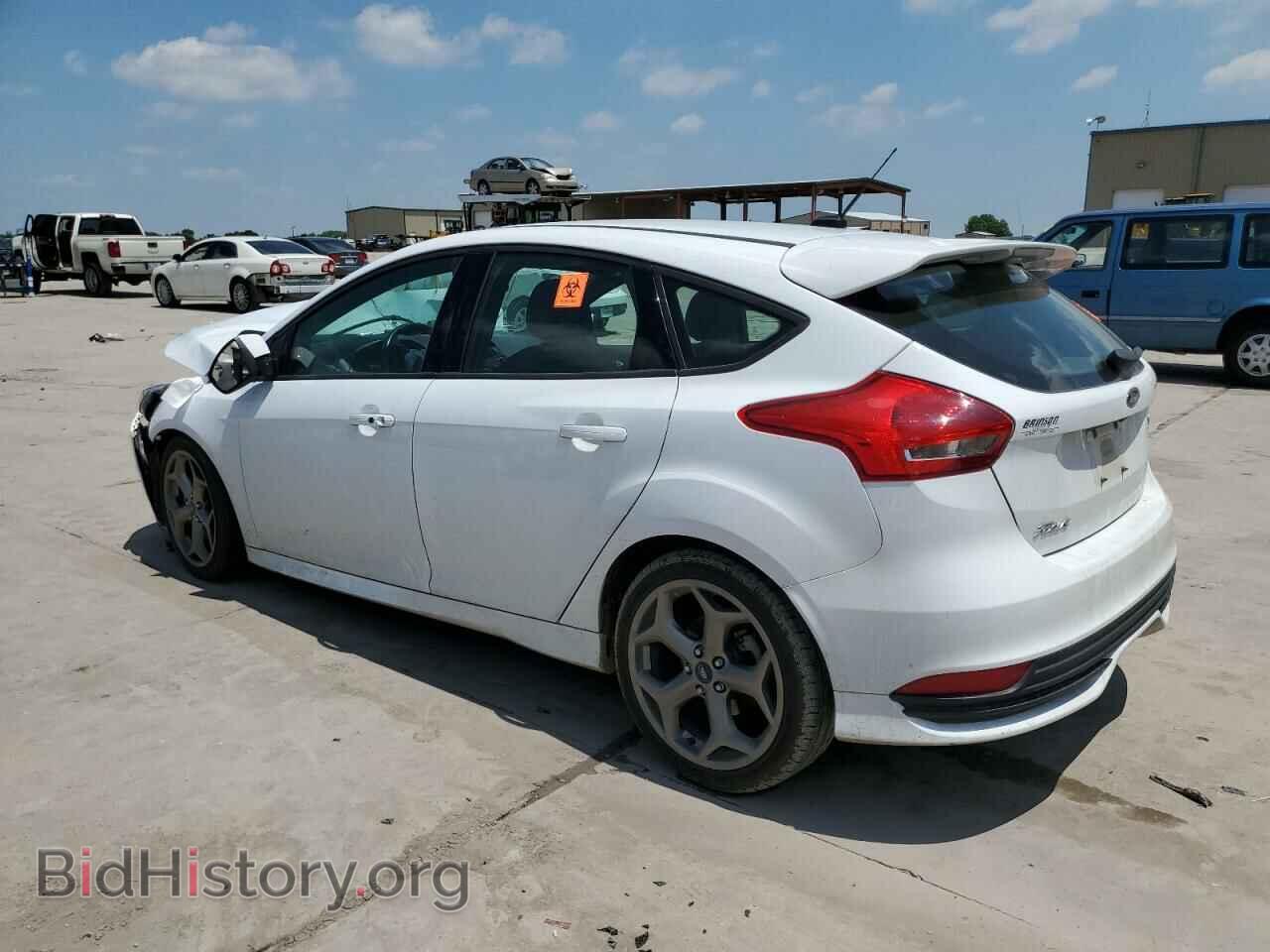 2018 FORD FOCUS - VIN: 1FADP3L94JL332909 - Фото 2