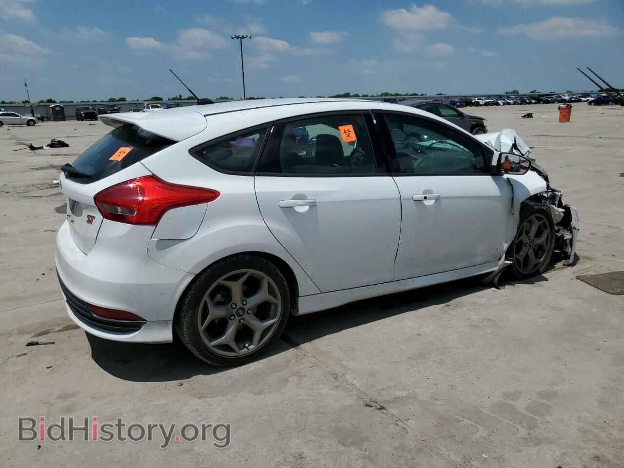 2018 FORD FOCUS - VIN: 1FADP3L94JL332909 - Фото 3