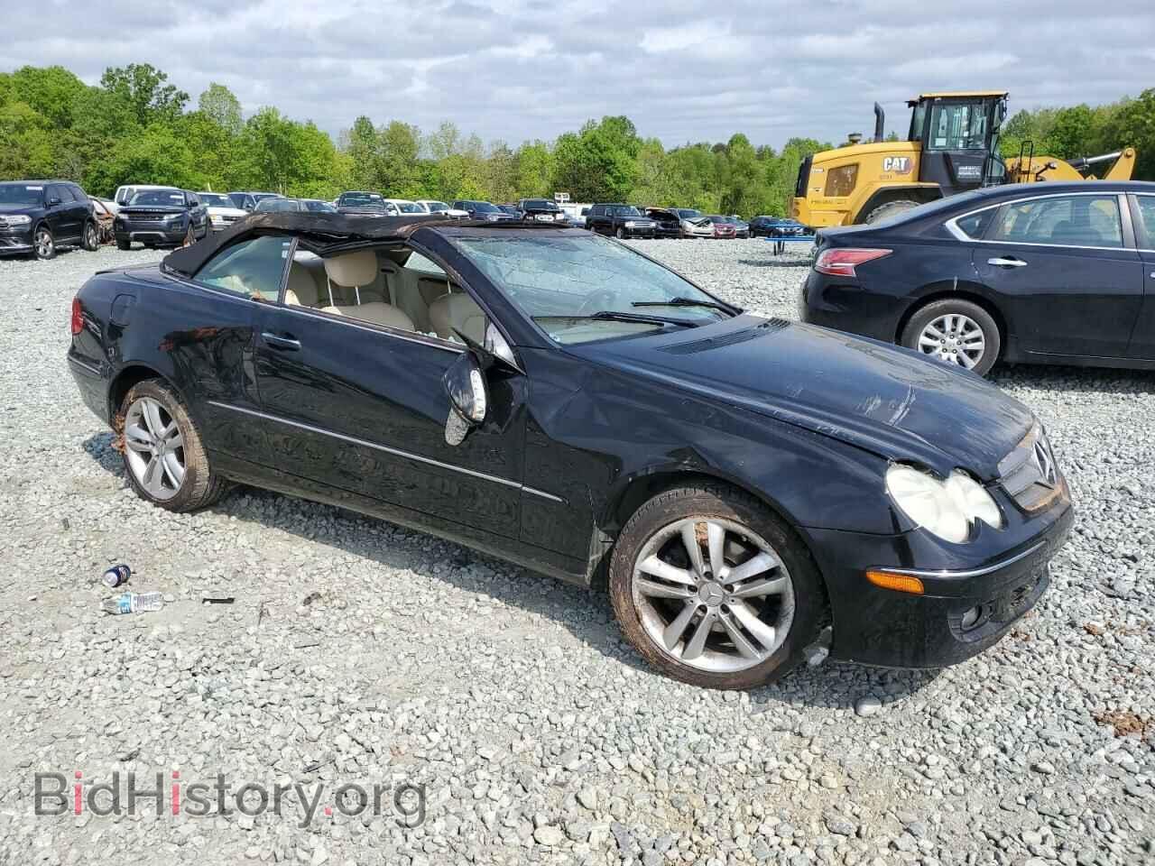 2007 MERCEDES-BENZ CLK-CLASS - VIN: WDBTK56F17F223542 - Photo 4