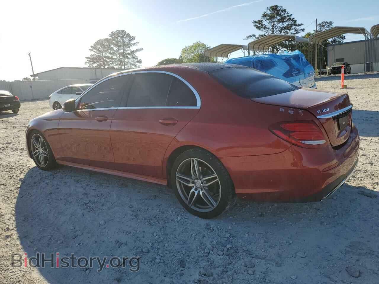 2017 MERCEDES-BENZ E-CLASS - VIN: WDDZF4JB3HA060198 - Фото 2