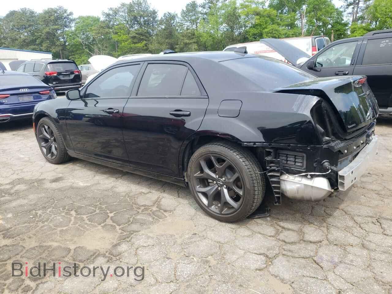 2023 CHRYSLER 300 - VIN: 2C3CCABG8PH676744 - Фото 2