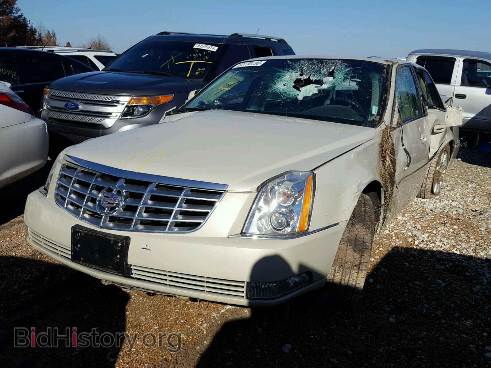 2011 CADILLAC DTS - VIN: 1G6KA5E60BU116264 - Фото 2