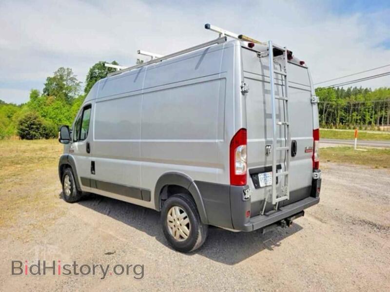 2015 RAM PROMASTER (VIN 3C6TRVBG1FE511198) — фото 3 из 10