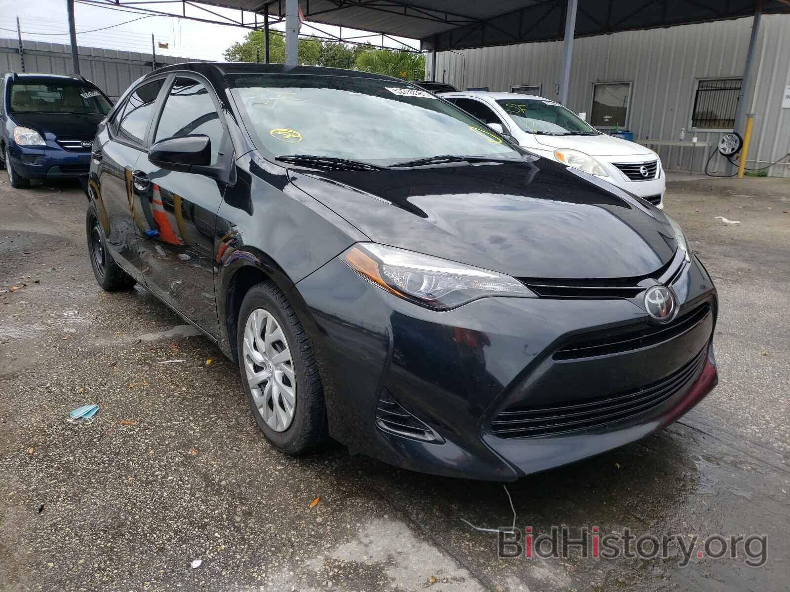 Photo 2T1BURHE3HC781941 - TOYOTA COROLLA 2017