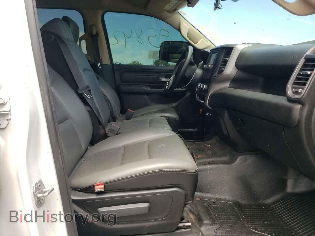 2019 RAM 1500 - VIN: 1C6SRFGT2KN557734 - Фото 5