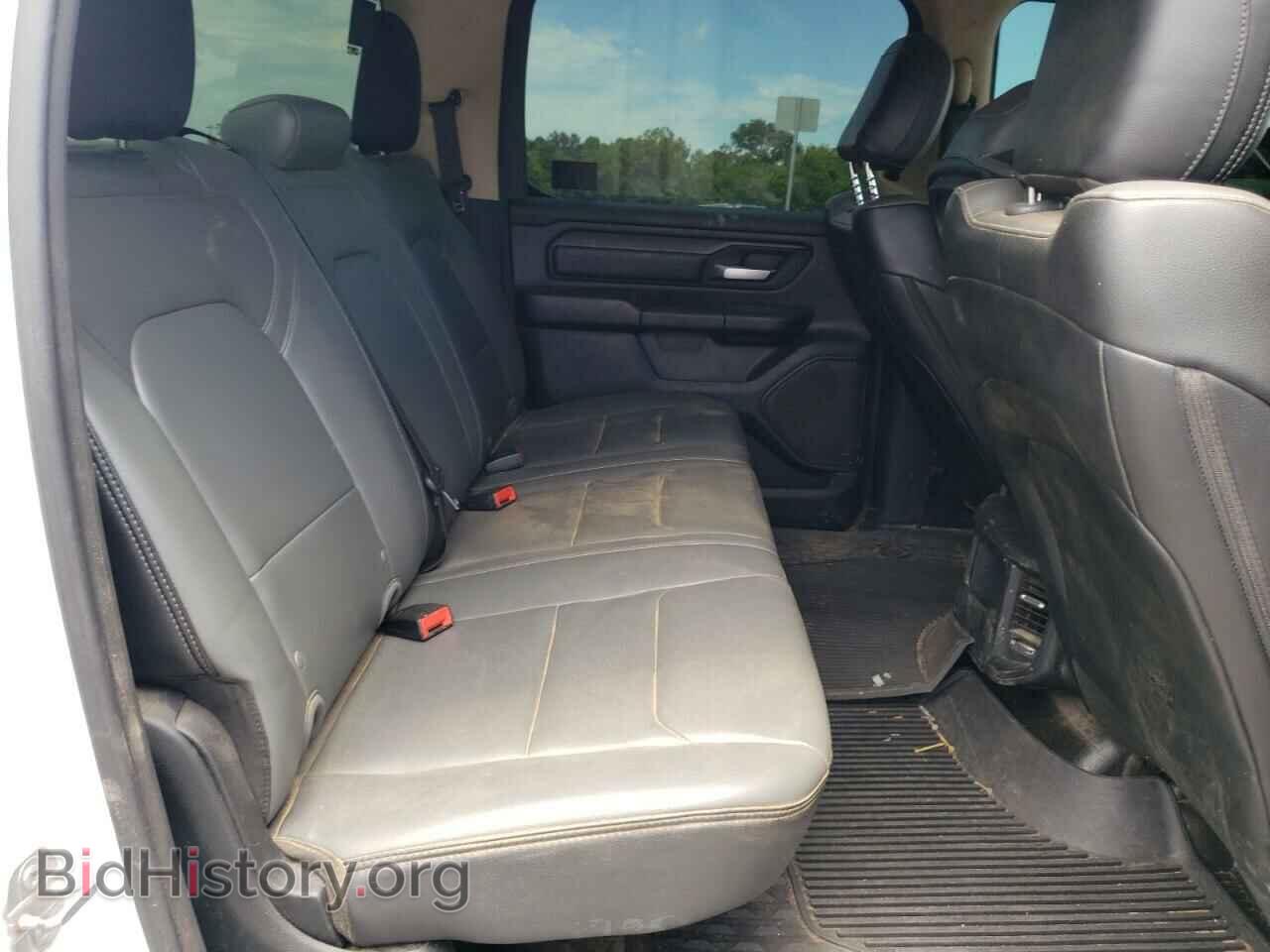 2019 RAM 1500 - VIN: 1C6SRFGT2KN557734 - Фото 6