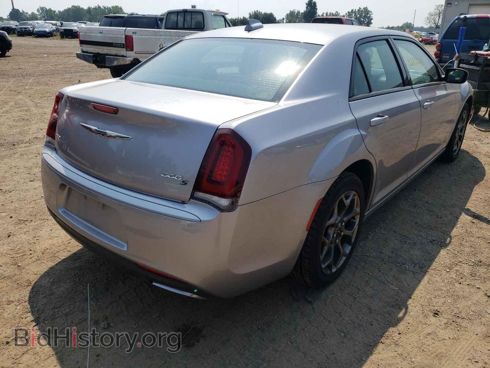 2015 CHRYSLER 300 - VIN: 2C3CCAGGXFH922992 - Photo 4