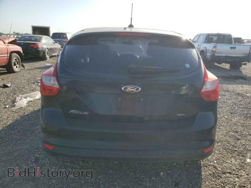 2012 Ford FOCUS (VIN 1FAHP3M22CL253597) — photo 6 of 12