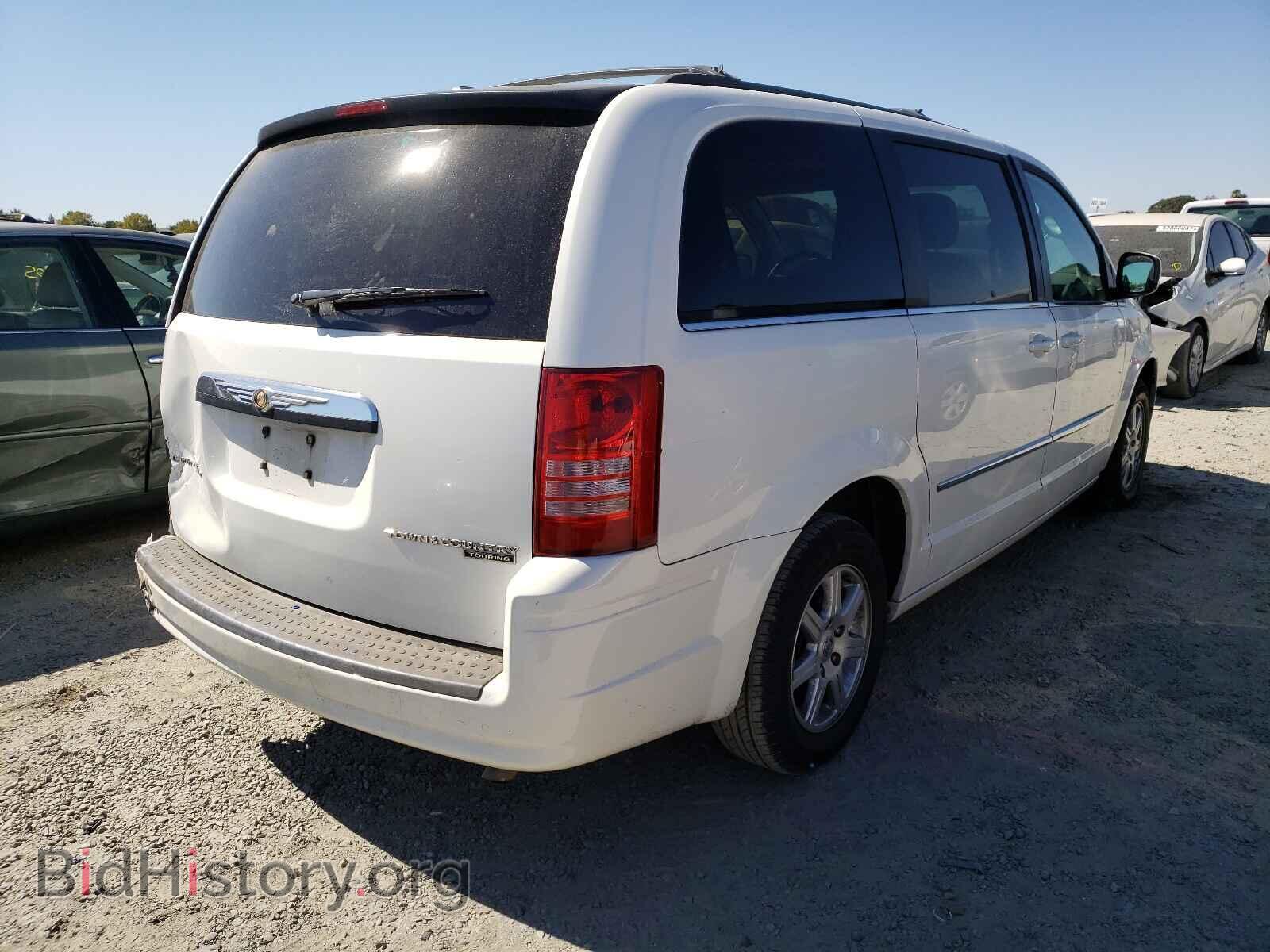2010 CHRYSLER MINIVAN - VIN: 2A4RR5D16AR431747 - Фото 4