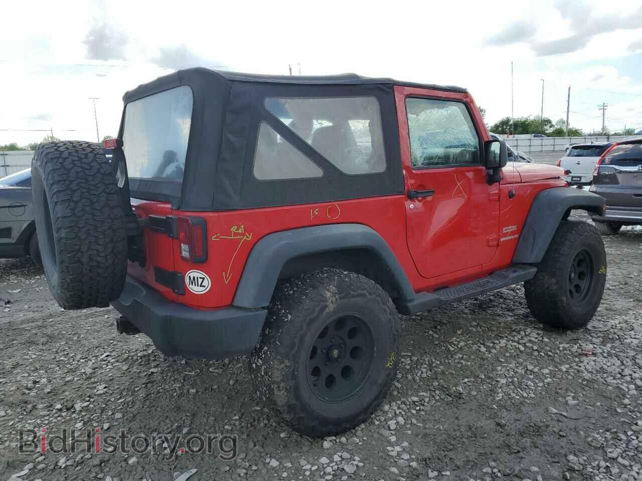 2011 JEEP WRANGLER - VIN: 1J4AA2D14BL563631 - Фото 3