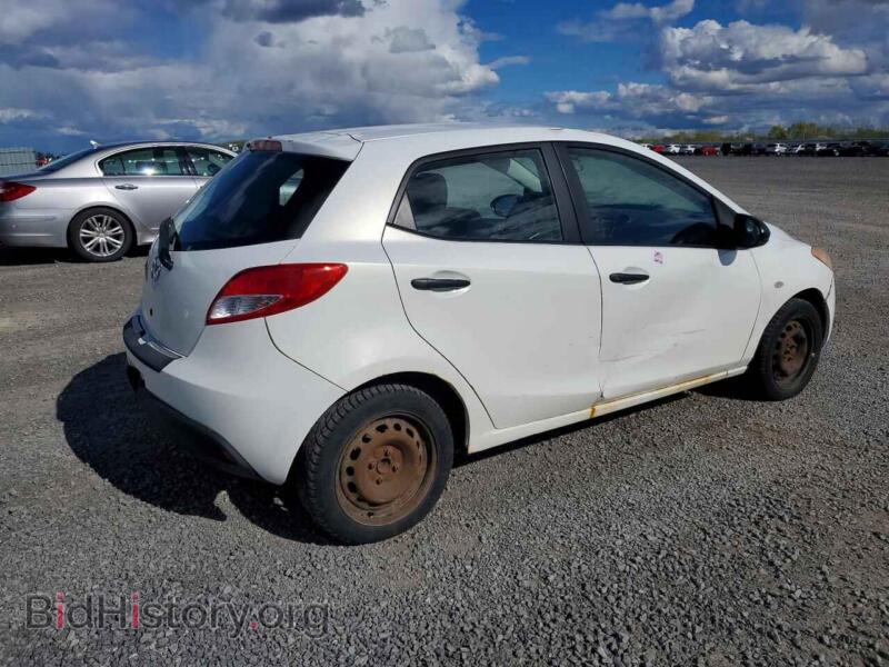 2011 Mazda 2 (VIN JM1DE1HY1B0105930) — photo 3 of 12