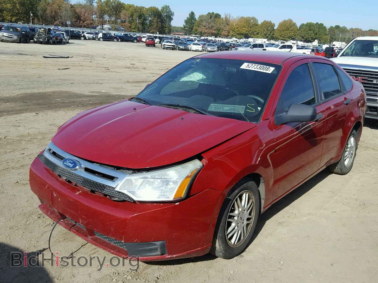 2011 FORD FOCUS - VIN: 1FAHP3FN2BW165136 - Фото 2
