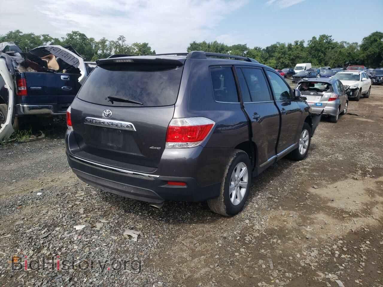 2013 TOYOTA HIGHLANDER - VIN: 5TDBK3EH8DS222663 - Фото 4