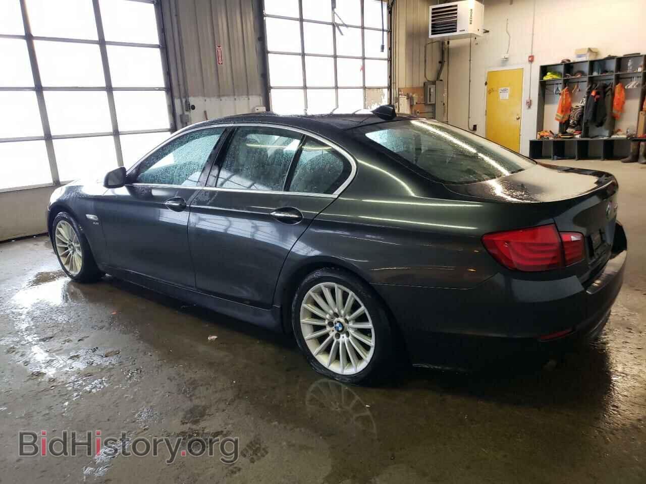 2011 BMW 5 SERIES - VIN: WBAFU7C53BC876249 - Фото 2
