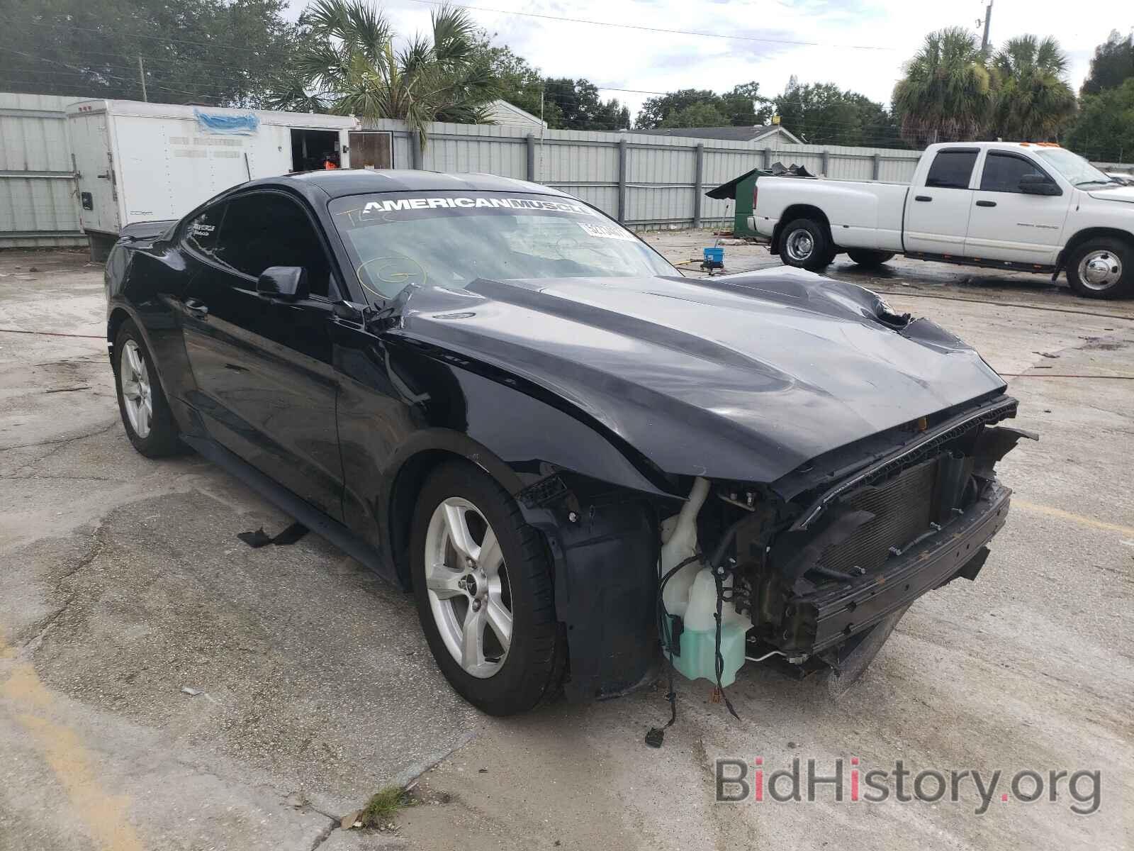 Photo 1FA6P8AM6H5328825 - FORD MUSTANG 2017