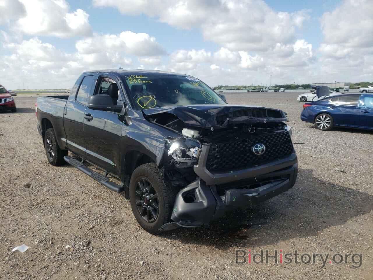 Фотография 5TFRY5F16LX266972 - TOYOTA TUNDRA 2020