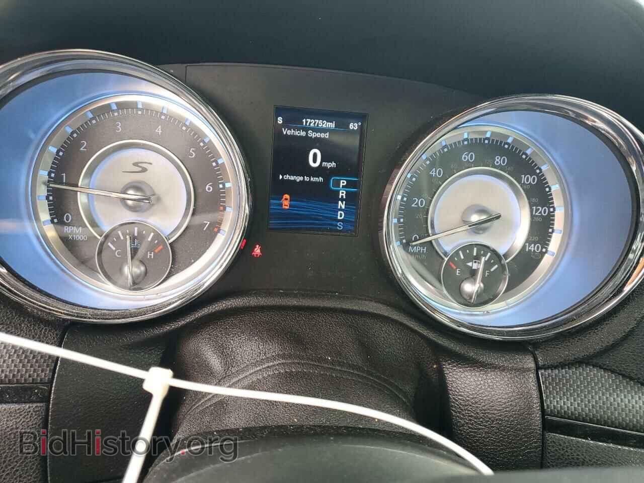 2014 CHRYSLER 300 - VIN: 2C3CCABG1EH340625 - Фото 9