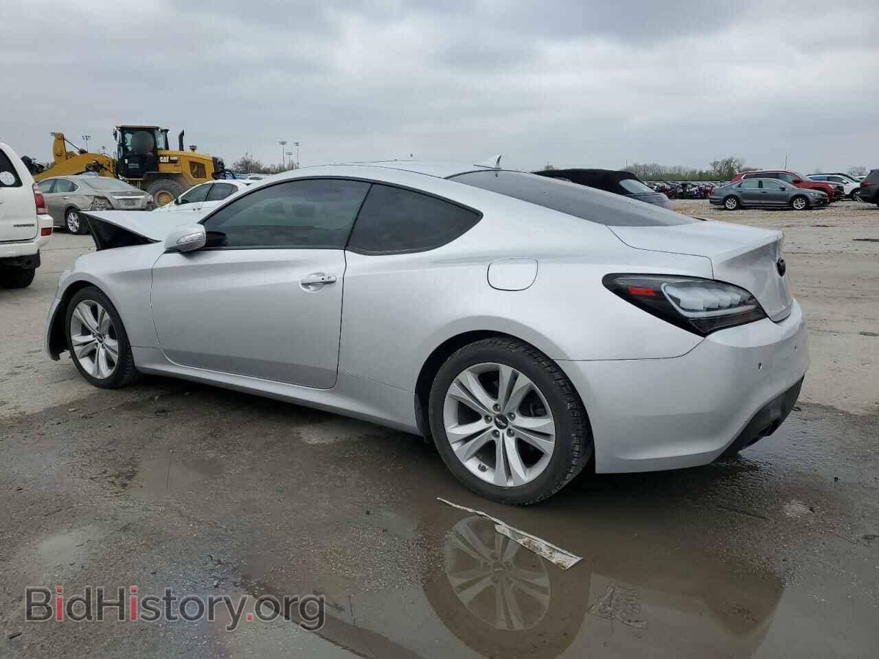 2012 HYUNDAI GENESIS - VIN: KMHHU6KHXCU074323 - Фото 2