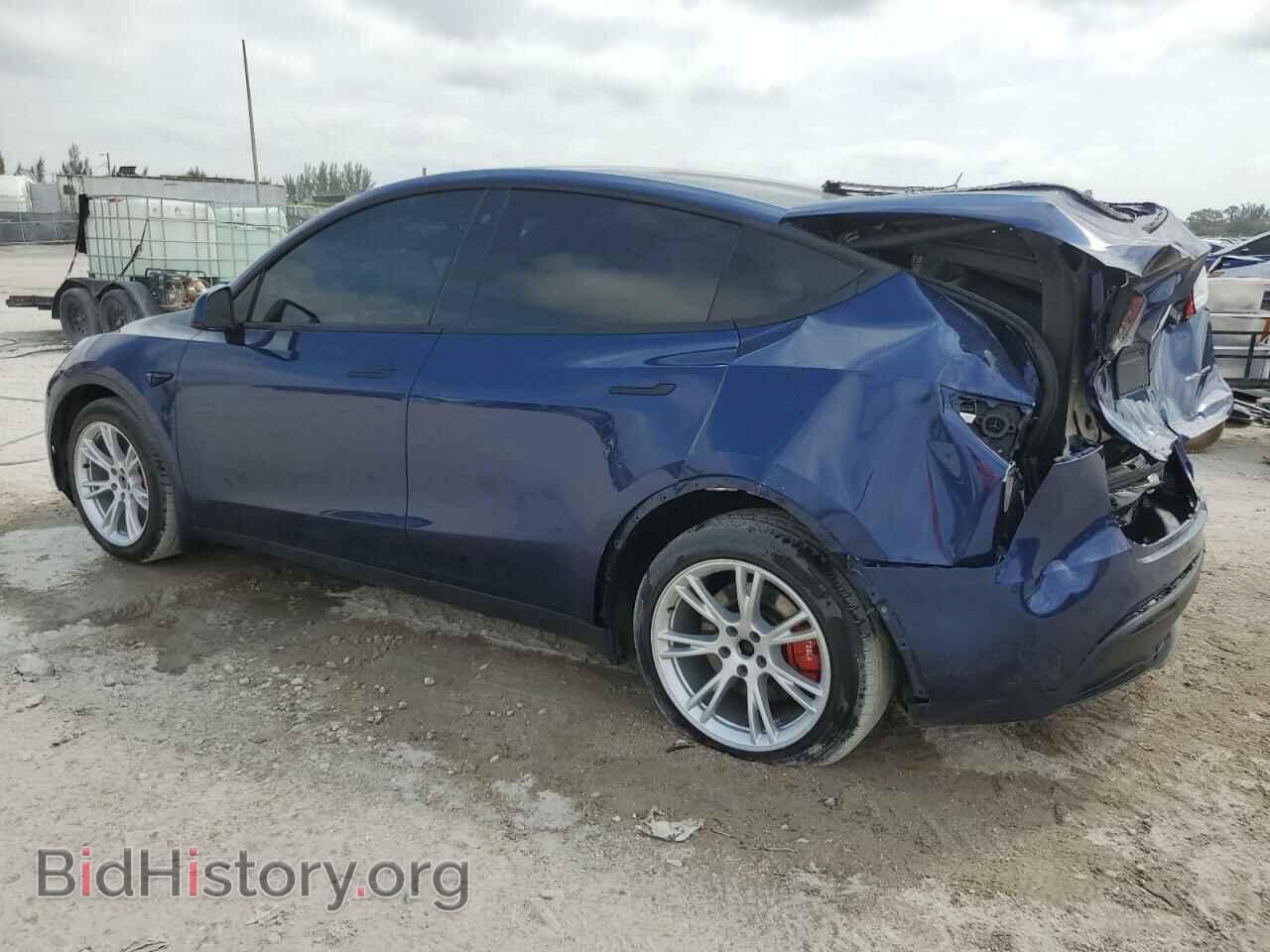 2022 TESLA MODEL Y - VIN: 7SAYGDEE2NF395904 - Фото 2