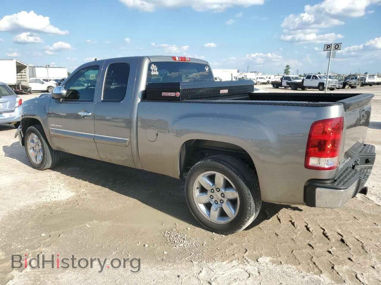 2012 GMC SIERRA - VIN: 1GTR1VE00CZ306321 - Фото 2