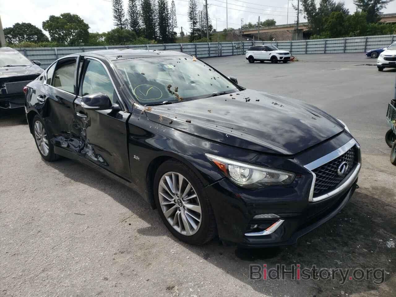 Photo JN1EV7AR8JM437917 - INFINITI Q50 2018