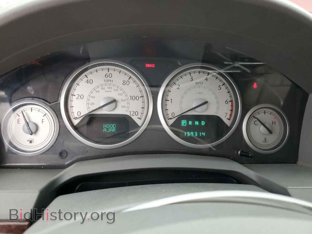 2009 CHRYSLER MINIVAN - VIN: 2A8HR54109R642528 - Фото 9