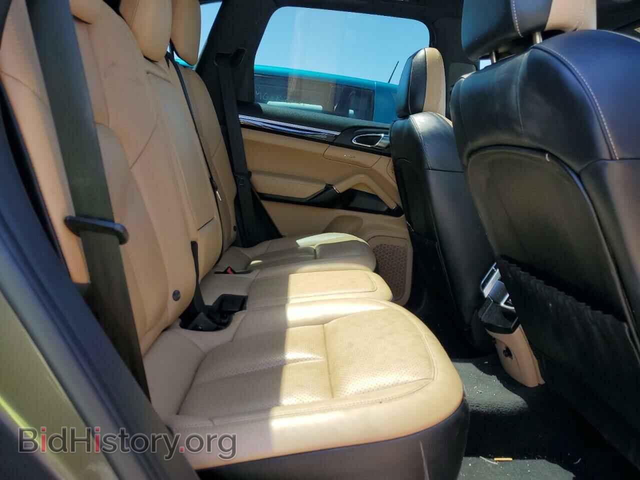 2016 PORSCHE CAYENNE - VIN: WP1AA2A27GLA00419 - Фото 10