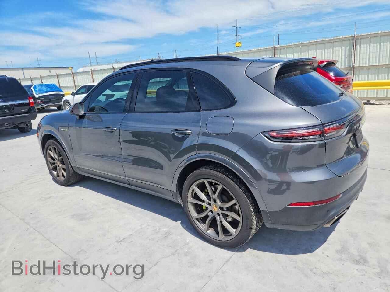 2019 PORSCHE CAYENNE - VIN: WP1AE2AY8KDA50824 - Фото 2