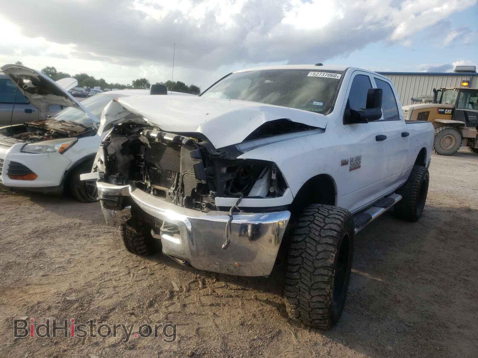 2016 RAM 2500 - VIN: 3C6UR5CJXGG307374 - Фото 2