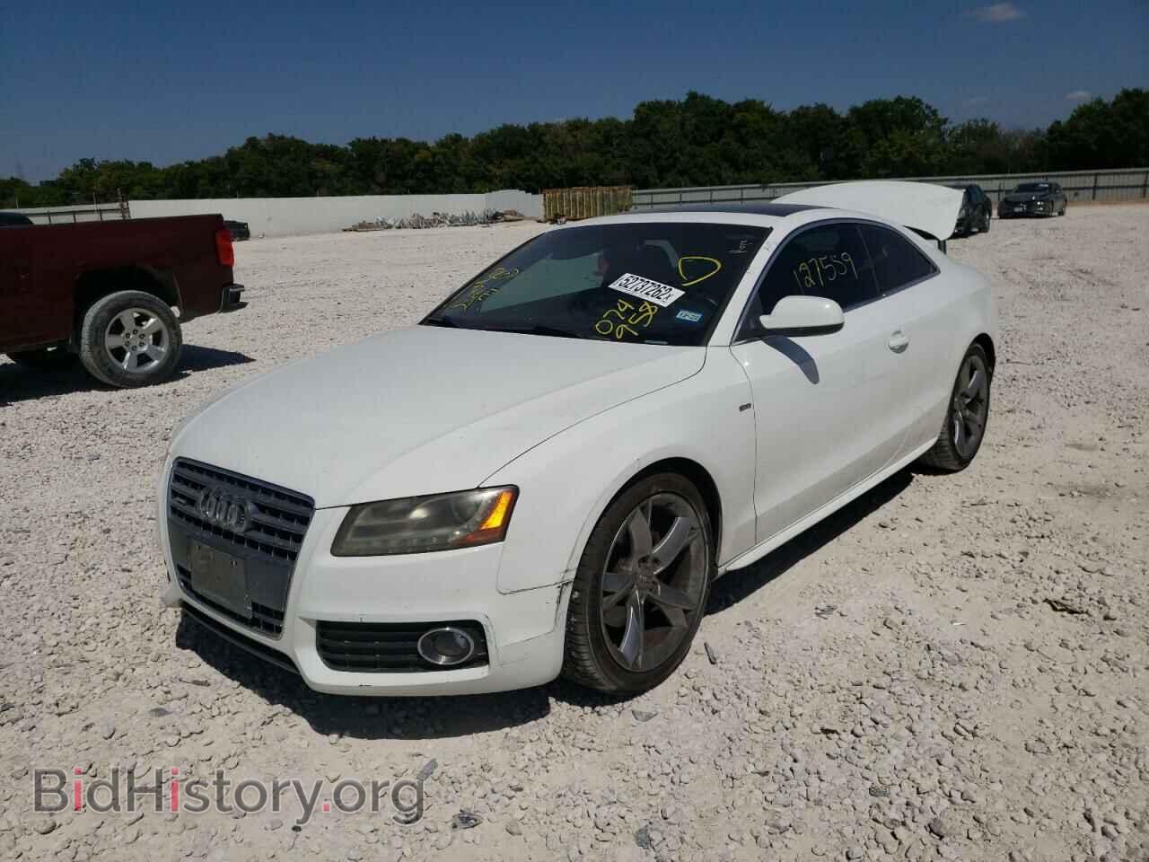 2011 AUDI A5 - VIN: WAUWFAFR8BA074958 - Фото 2