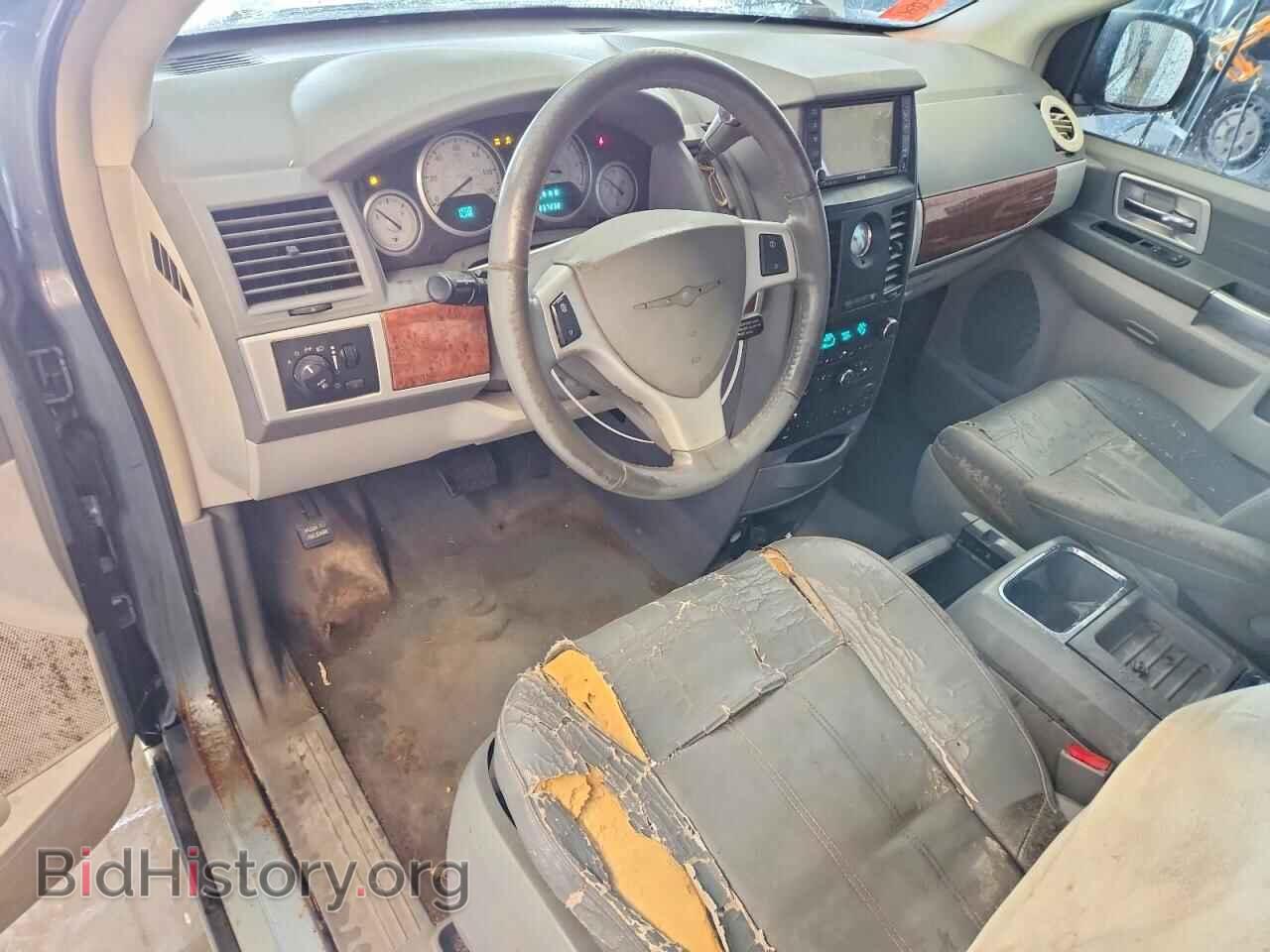 2008 CHRYSLER MINIVAN - VIN: 2A8HR54P38R802601 - Фото 8